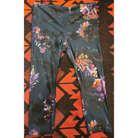 RBX Women's Floral Print High-Waisted Capri Leggings - Picture 1 of 9